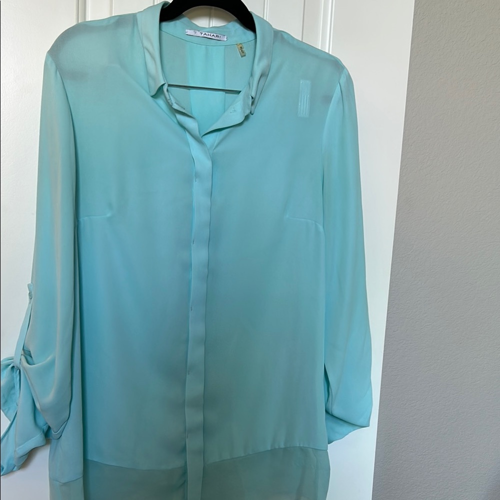 T Tahari Blue Mandarin Collar 3/4 Sleeve Blouse